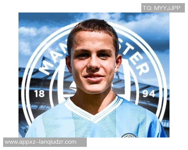 利物浦官方宣布签下曼城15岁青训门将阿尔菲杜利引发关注